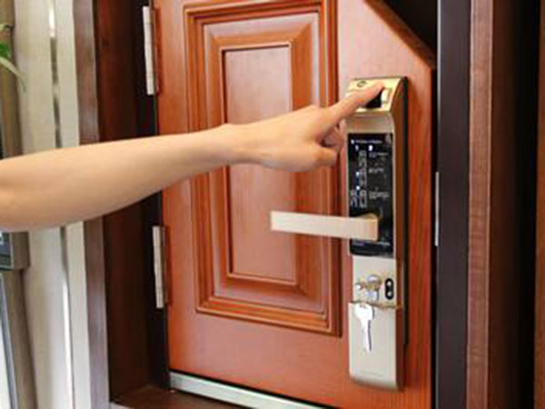 鎮(zhèn)江汽車開(kāi)鎖電話